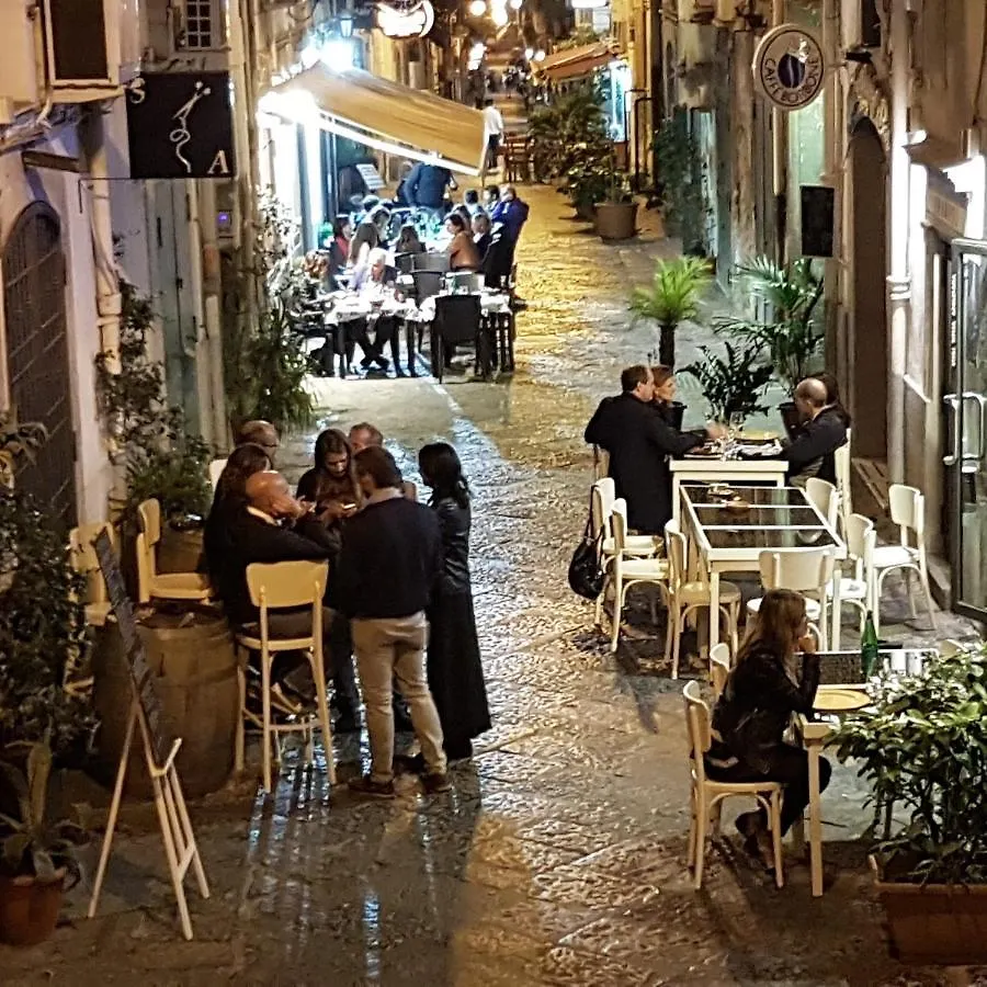 Ai Baretti 2 Bed & Breakfast Naples